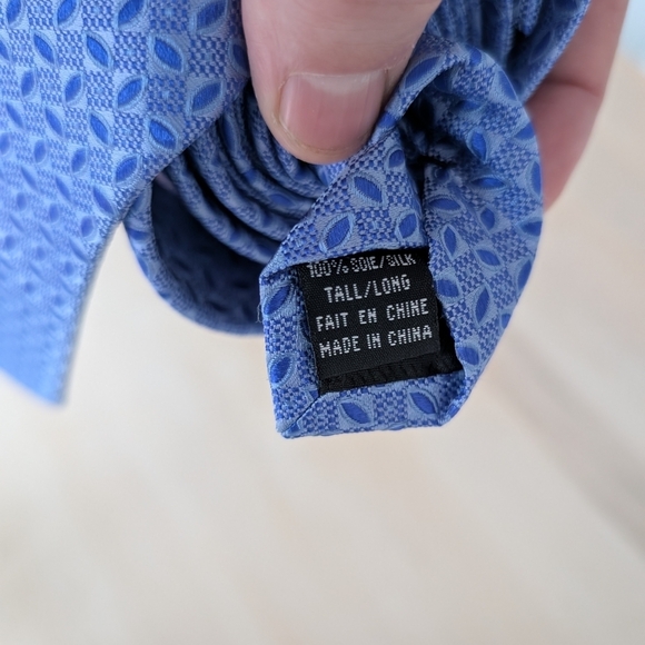 Joseph & Feiss Blue Silk Geometric Tie - Picture 6 of 9